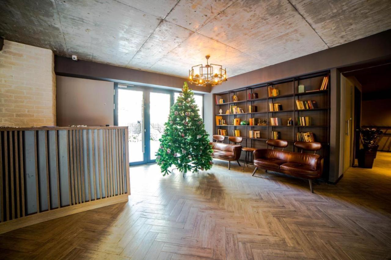 Plaza A208 Apartment